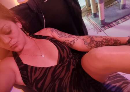 Sexy Alyson babe tattoo incall Laval spcial 30 m